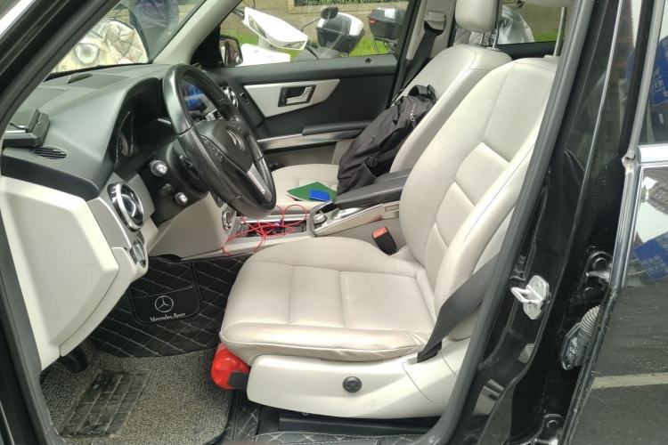 Used Mercedes-Benz GLK-Class 2012 GLK 300 4MATIC Fashion Model Left Front Seat