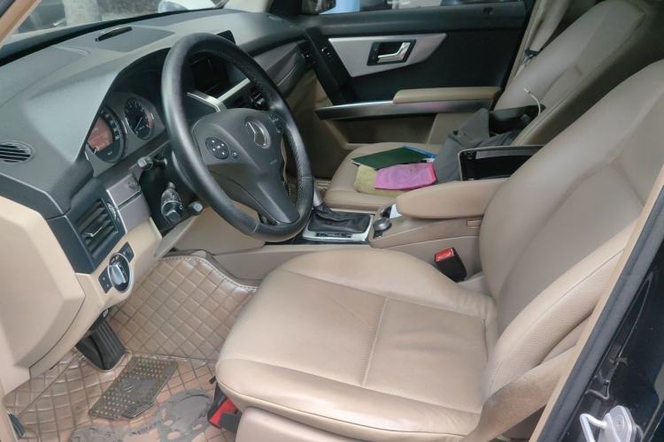 Used Mercedes-Benz GLK-Class 2012 GLK 300 4MATIC Fashion Model Left Front Seat