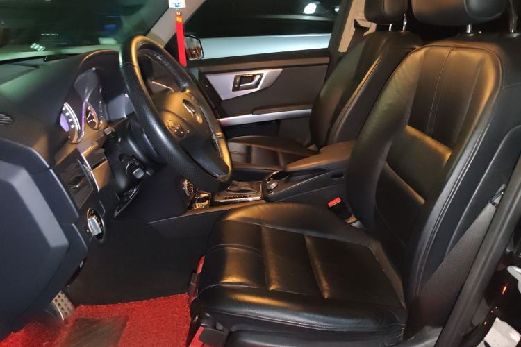 Used Mercedes-Benz GLK-Class 2012 GLK 300 4MATIC Luxury Model Left Front Seat