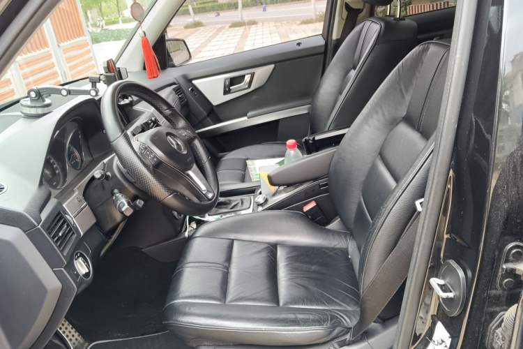 Used Mercedes-Benz GLK-Class 2012 GLK 300 4MATIC Luxury Model Left Front Seat
