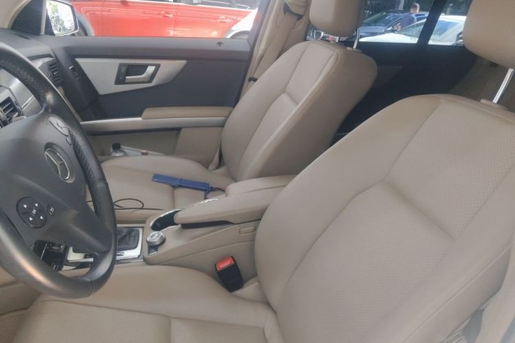 Used Mercedes-Benz GLK-Class 2012 GLK 300 4MATIC Fashion Model Left Front Seat