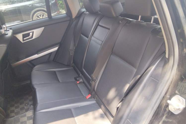 Used Mercedes-Benz GLK-Class 2012 GLK 300 4MATIC Dynamic Edition Left Rear Seat