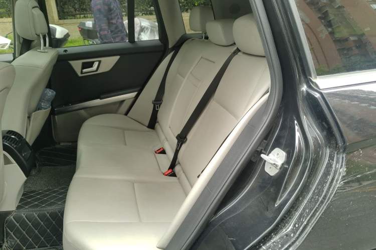 Used Mercedes-Benz GLK-Class 2012 GLK 300 4MATIC Fashion Model Left Rear Seat