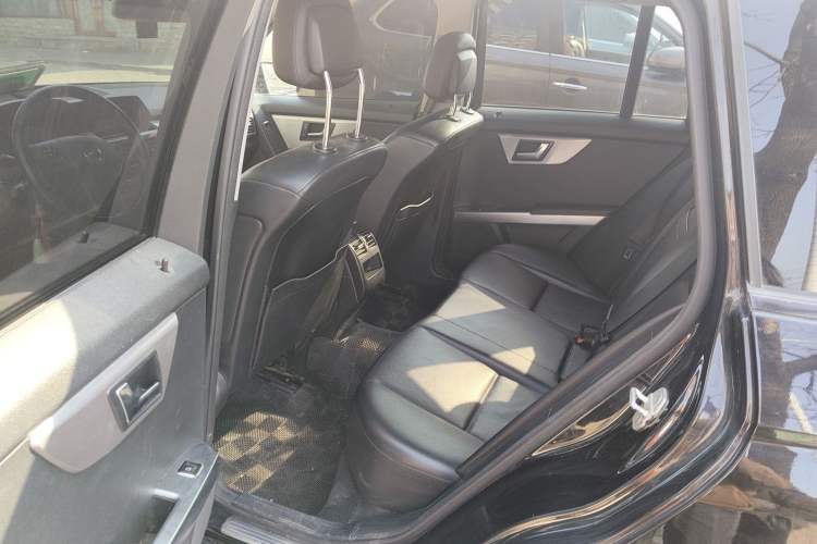 Used Mercedes-Benz GLK-Class 2012 GLK 300 4MATIC Dynamic Edition Left Rear Seat