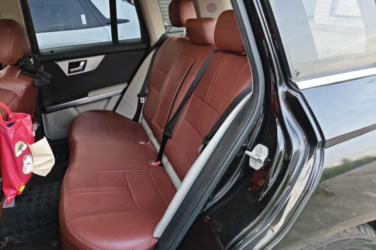 Used Mercedes-Benz GLK-Class 2012 GLK 300 4MATIC Luxury Model Left Rear Seat