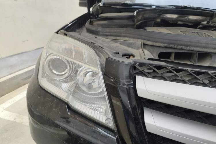 Used Mercedes-Benz GLK-Class 2012 GLK 300 4MATIC Fashion Model Right Front Headlight