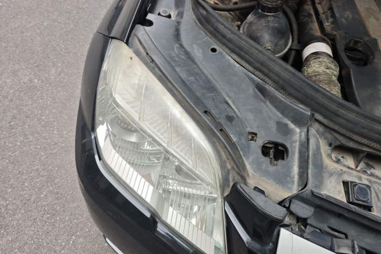 Used Mercedes-Benz GLK-Class 2012 GLK 300 4MATIC Fashion Model Right Front Headlight