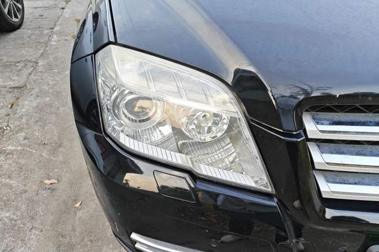 Used Mercedes-Benz GLK-Class 2012 GLK 300 4MATIC Luxury Model Right Front Headlight