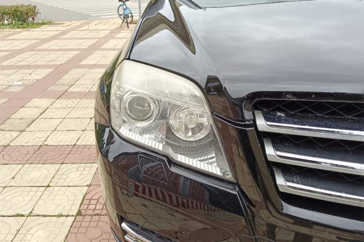 Used Mercedes-Benz GLK-Class 2012 GLK 300 4MATIC Luxury Model Right Front Headlight