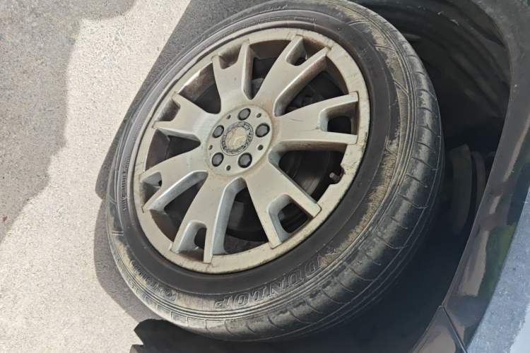 Used Mercedes-Benz GLK-Class 2012 GLK 300 4MATIC Fashion Model Right Front Wheel Hub