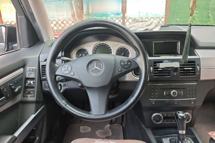 Used Mercedes-Benz GLK-Class 2012 GLK 300 4MATIC Fashion Model Steering Wheel