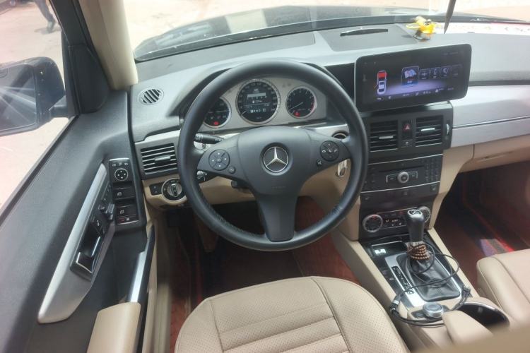 Used Mercedes-Benz GLK-Class 2012 GLK 300 4MATIC Dynamic Edition Steering Wheel