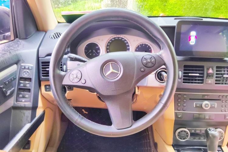 Used Mercedes-Benz GLK-Class 2012 GLK 300 4MATIC Fashion Model Steering Wheel