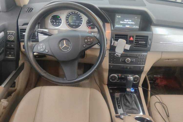 Used Mercedes-Benz GLK-Class 2012 GLK 300 4MATIC Fashion Model Steering Wheel