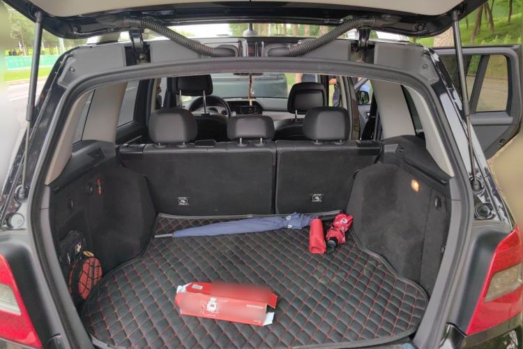Used Mercedes-Benz GLK-Class 2012 GLK 300 4MATIC Fashion Model Trunk