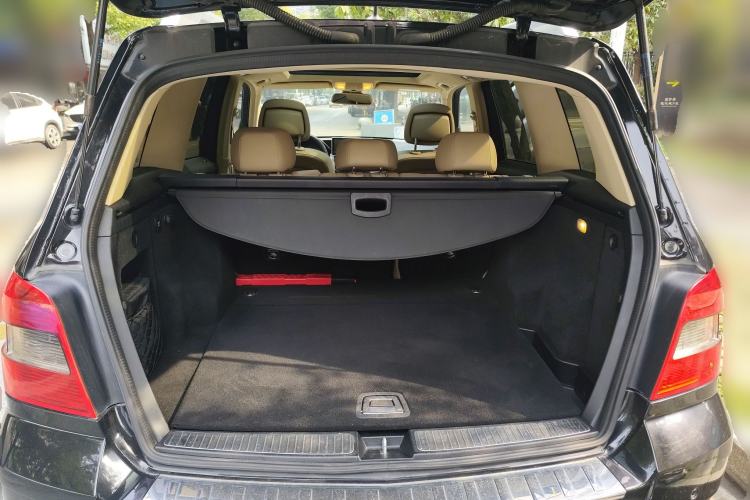 Used Mercedes-Benz GLK-Class 2012 GLK 300 4MATIC Fashion Model Trunk