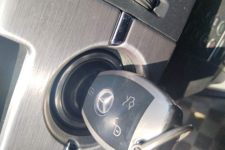 Used Mercedes-Benz GLK-Class 2012 GLK 300 4MATIC Dynamic Edition Vehicle Key