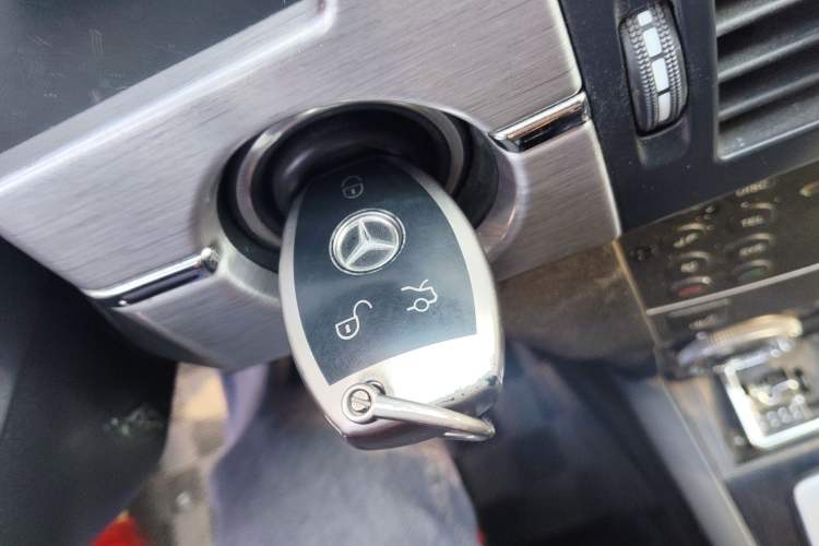 Used Mercedes-Benz GLK-Class 2012 GLK 300 4MATIC Dynamic Edition Vehicle Key