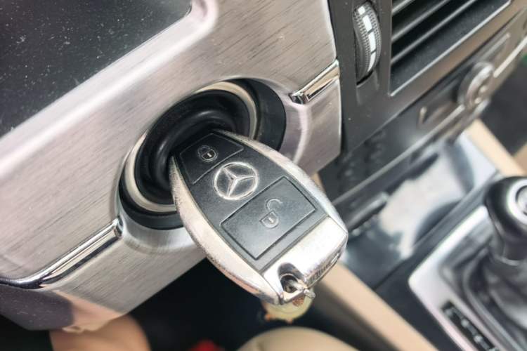 Used Mercedes-Benz GLK-Class 2012 GLK 300 4MATIC Dynamic Edition Vehicle Key