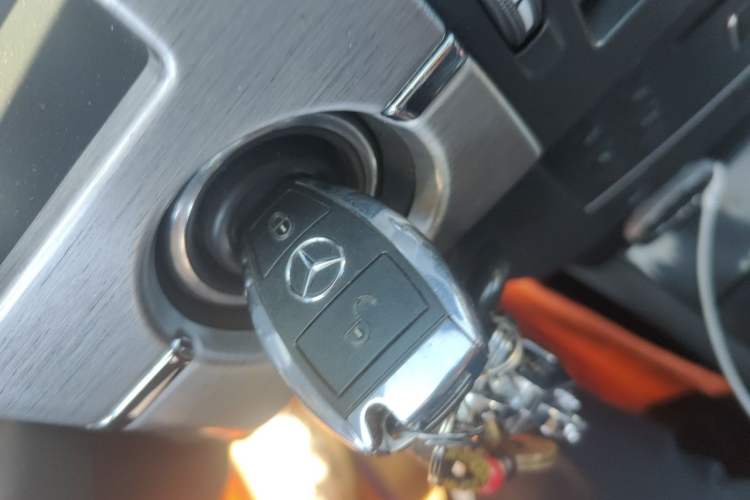 Used Mercedes-Benz GLK-Class 2012 GLK 300 4MATIC Dynamic Edition Vehicle Key
