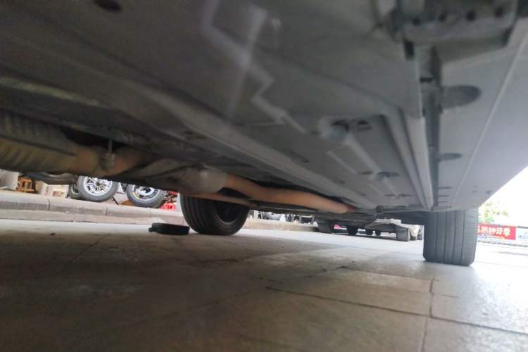 Used Mercedes-Benz GLK-Class 2012 GLK 300 4MATIC Fashion Model Chassis Rear Right