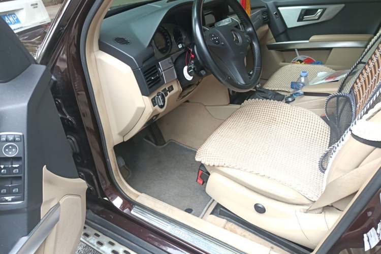 Used Mercedes-Benz GLK-Class 2012 GLK 300 4MATIC Dynamic Edition Driver Seat