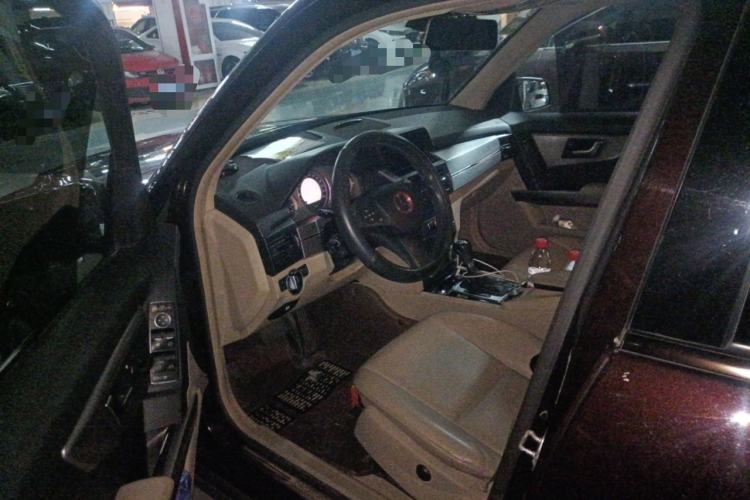 Used Mercedes-Benz GLK-Class 2012 GLK 300 4MATIC Dynamic Edition Driver Seat