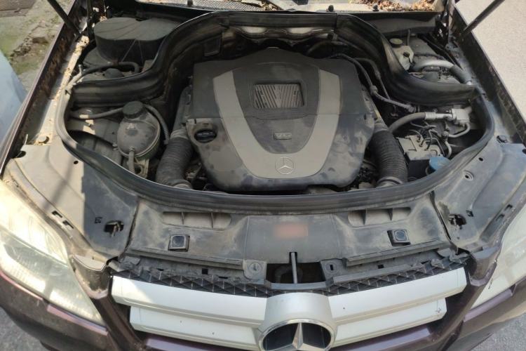 Used Mercedes-Benz GLK-Class 2012 GLK 300 4MATIC Dynamic Edition Engine Bay