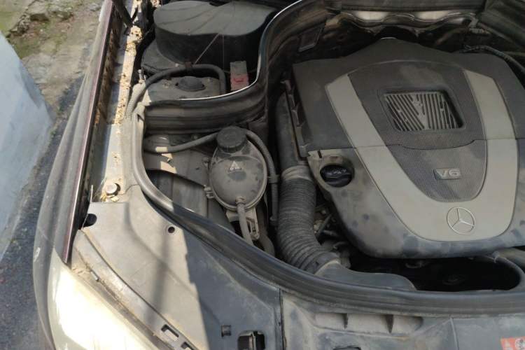 Used Mercedes-Benz GLK-Class 2012 GLK 300 4MATIC Dynamic Edition Engine Bay Right