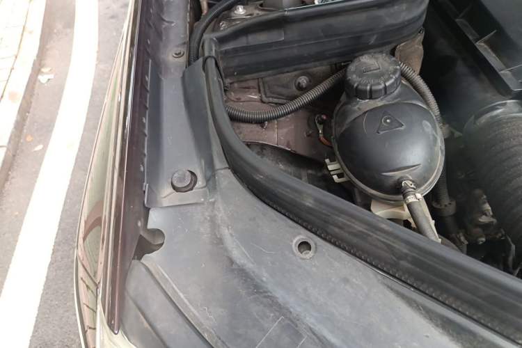 Used Mercedes-Benz GLK-Class 2012 GLK 300 4MATIC Dynamic Edition Engine Bay Right