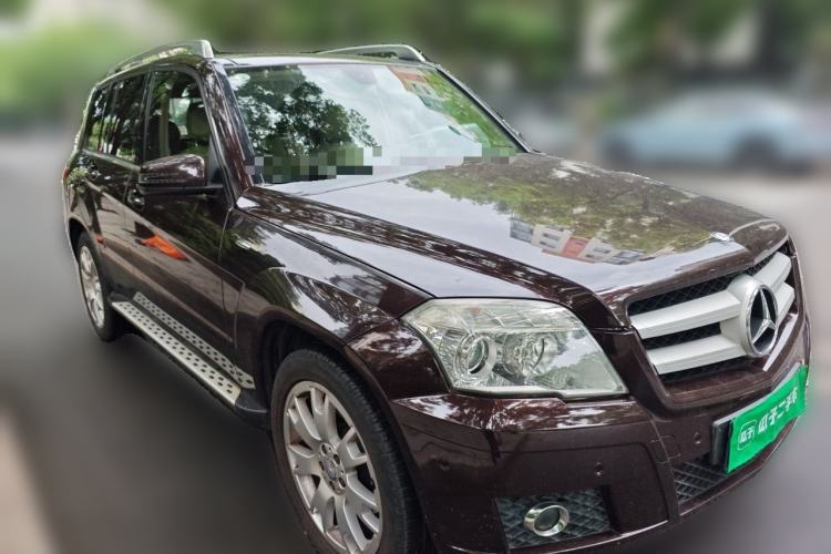 Used Mercedes-Benz GLK-Class 2012 GLK 300 4MATIC Fashion Model Front Right 45 Deg