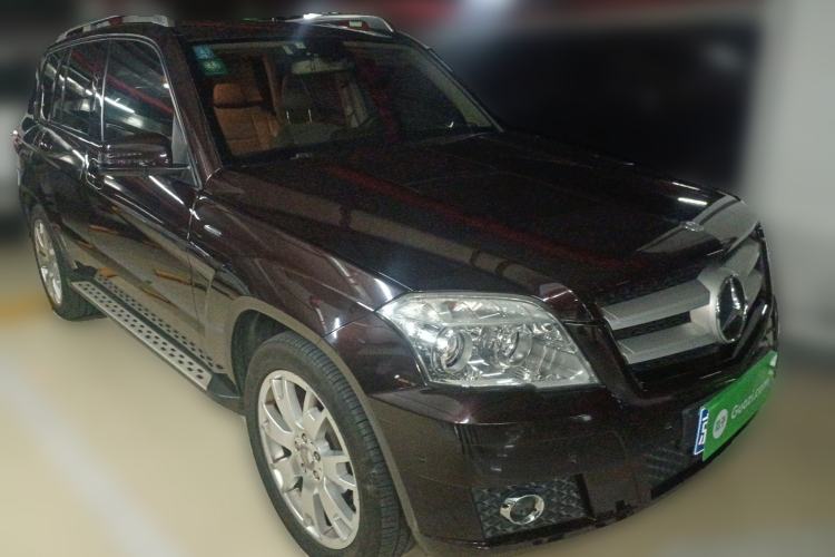 Used Mercedes-Benz GLK-Class 2012 GLK 300 4MATIC Dynamic Edition Front Right 45 Deg