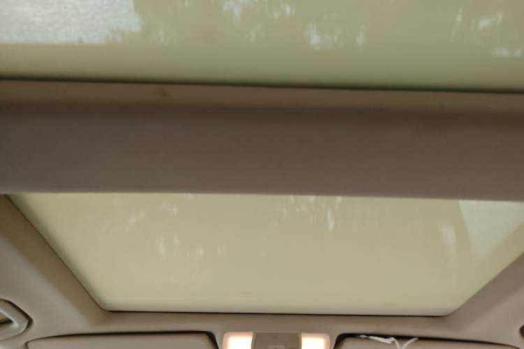 Used Mercedes-Benz GLK-Class 2012 GLK 300 4MATIC Fashion Model Headliner