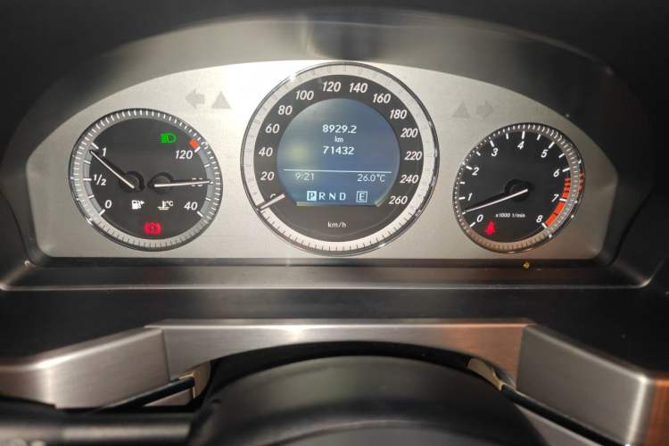 Used Mercedes-Benz GLK-Class 2012 GLK 300 4MATIC Dynamic Edition Instrument Cluster