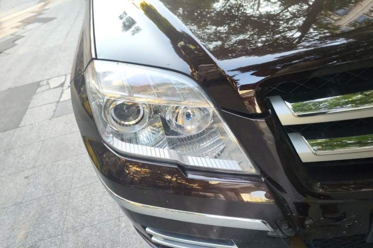 Used Mercedes-Benz GLK-Class 2012 GLK 300 4MATIC Fashion Model Right Front Headlight
