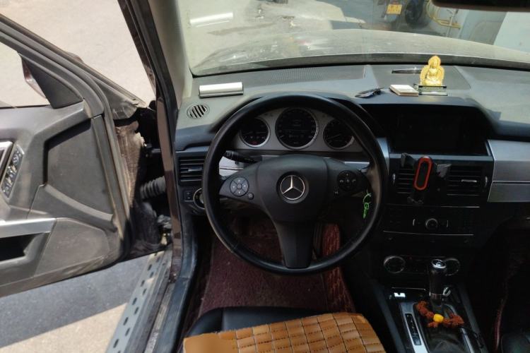 Used Mercedes-Benz GLK-Class 2012 GLK 300 4MATIC Dynamic Edition Steering Wheel