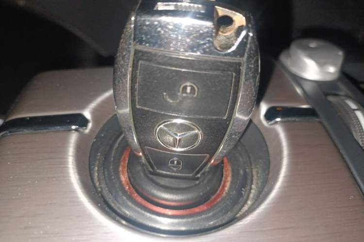 Used Mercedes-Benz GLK-Class 2012 GLK 300 4MATIC Dynamic Edition Vehicle Key