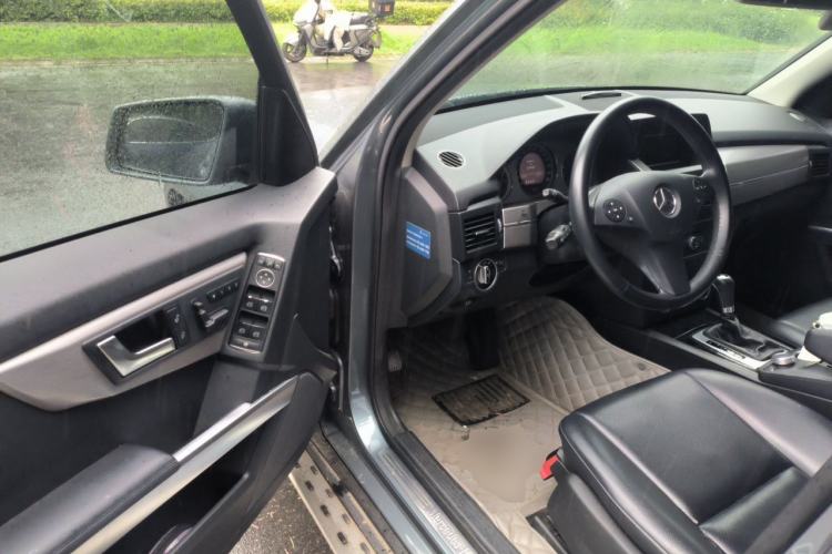 Used Mercedes-Benz GLK-Class 2012 GLK 300 4MATIC Dynamic Edition Driver Seat