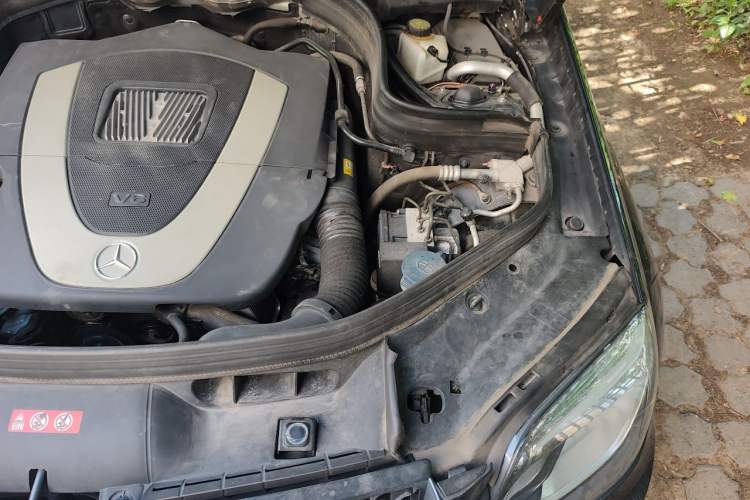Used Mercedes-Benz GLK-Class 2012 GLK 300 4MATIC Dynamic Edition Engine Bay Left