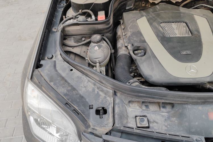 Used Mercedes-Benz GLK-Class 2012 GLK 300 4MATIC Dynamic Edition Engine Bay Right