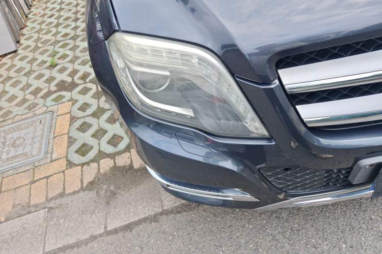 Used Mercedes-Benz GLK-Class 2012 GLK 300 4MATIC Luxury Model Right Front Headlight