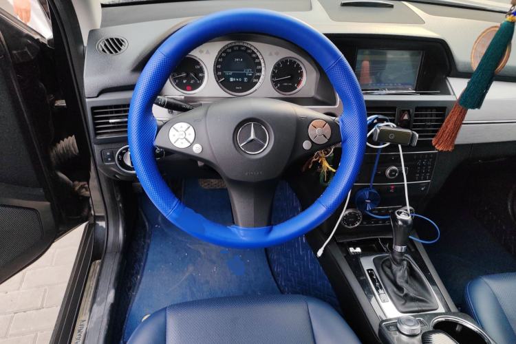 Used Mercedes-Benz GLK-Class 2012 GLK 300 4MATIC Dynamic Edition Steering Wheel