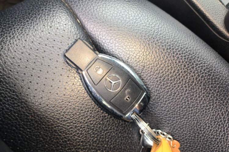 Used Mercedes-Benz GLK-Class 2012 GLK 300 4MATIC Dynamic Edition Vehicle Key