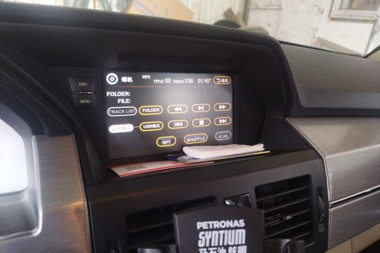 Used Mercedes-Benz GLK-Class 2012 GLK 300 4MATIC Fashion Model Audio And AC Panel
