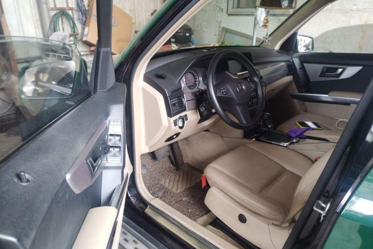 Used Mercedes-Benz GLK-Class 2012 GLK 300 4MATIC Fashion Model Driver Seat