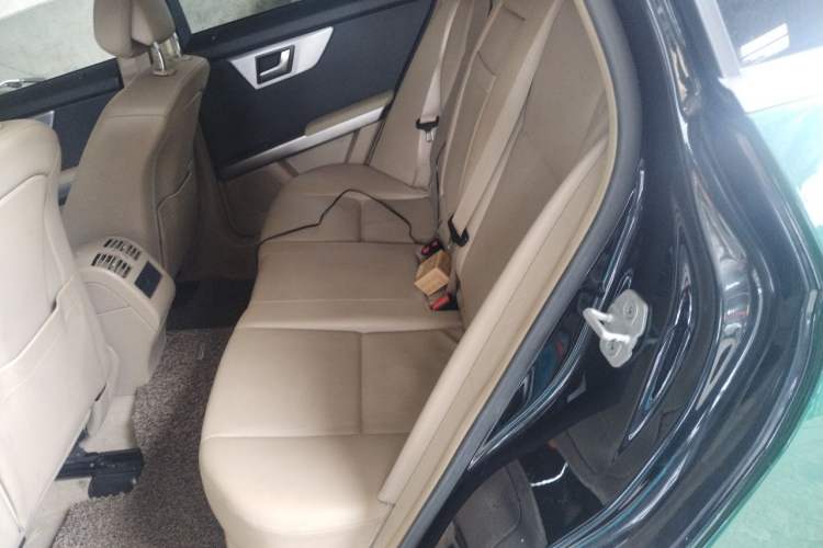 Used Mercedes-Benz GLK-Class 2012 GLK 300 4MATIC Fashion Model Left Rear Seat
