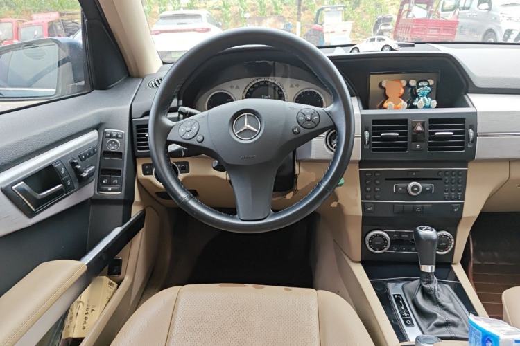 Used Mercedes-Benz GLK-Class 2012 GLK 300 4MATIC Fashion Model Steering Wheel