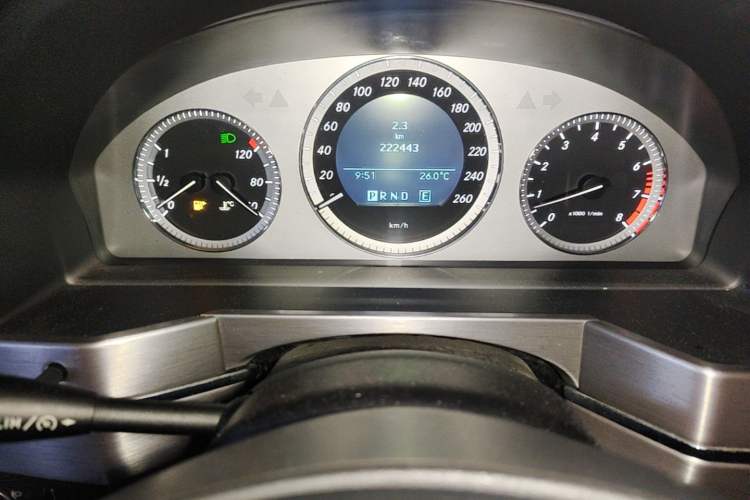Used Mercedes-Benz GLK-Class 2012 GLK 300 4MATIC Fashion Model Instrument Cluster