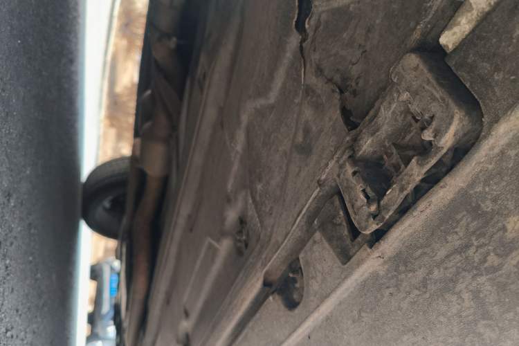 Used Mercedes-Benz GLK-Class 2012 GLK 300 4MATIC Fashion Model Chassis Rear Right