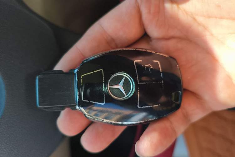 Used Mercedes-Benz GLK-Class 2012 GLK 300 4MATIC Fashion Model Vehicle Key